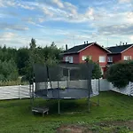 Virpiniemen Maston Villa, Oulu