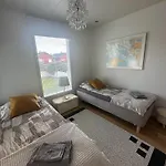 Virpiniemen Maston Villa, * Oulu