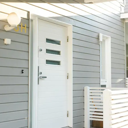 Virpiniemen Maston Villa, *