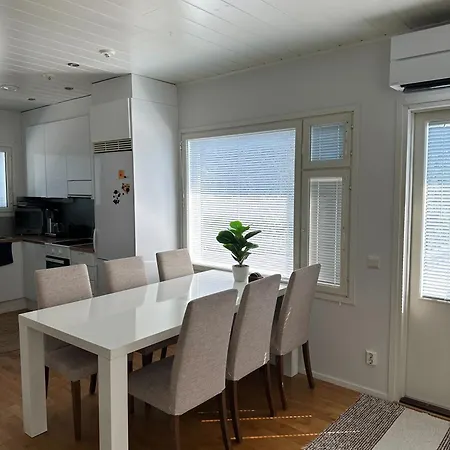 別荘 Virpiniemen Maston Villa, *