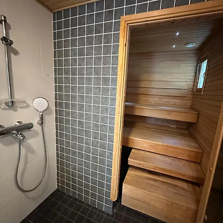 Virpiniemen Maston Villa, 度假居 *