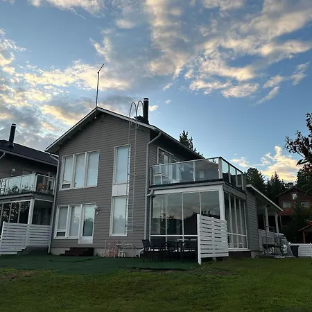 別荘 Virpiniemen Maston Villa, オウル