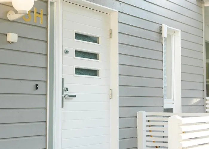 Virpiniemen Maston Villa, *